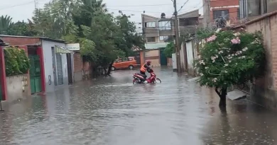 Fuertes lluvias dejan varias zonas inundadas en Cochabamba y Quillacollo