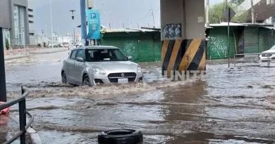 Lluvia inunda calles y avenidas en la ciudad de Cochabamba