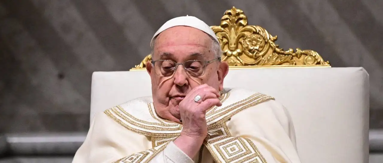 El papa padece neumonía, anuncia El Vaticano